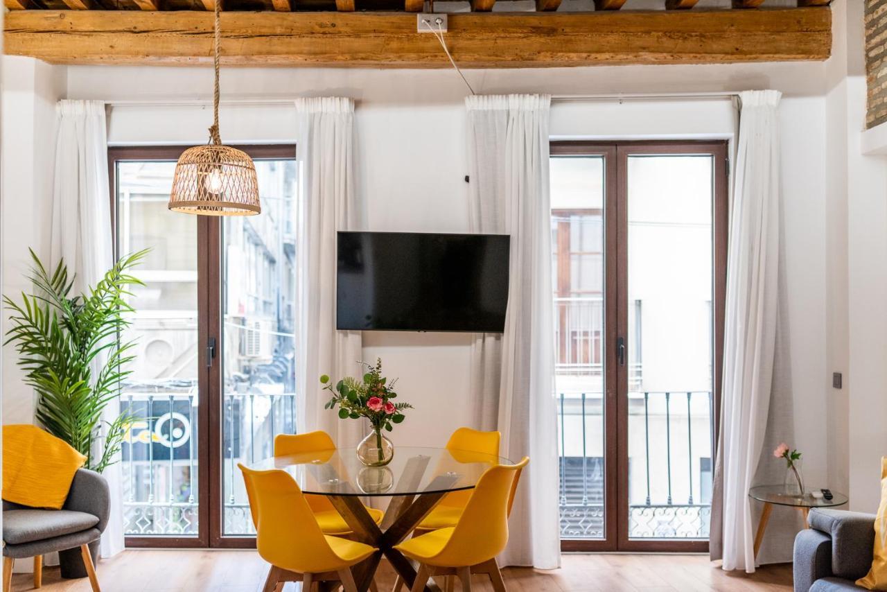 Wekey Homes Granada, Mesones Central Suites エクステリア 写真