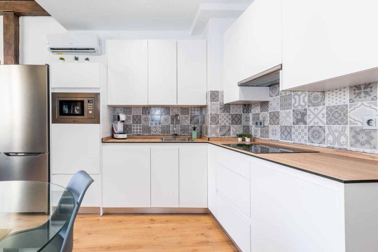 Wekey Homes Granada, Mesones Central Suites エクステリア 写真