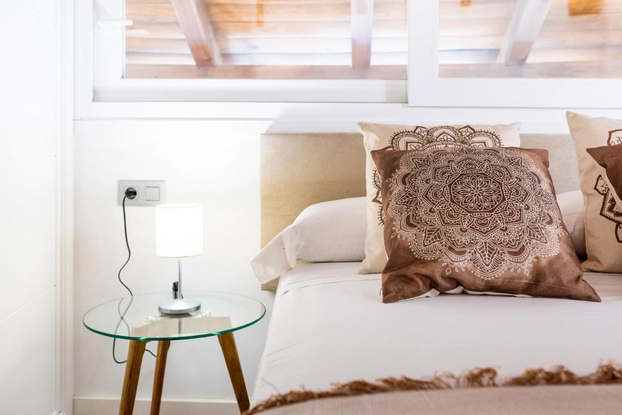 Wekey Homes Granada, Mesones Central Suites エクステリア 写真