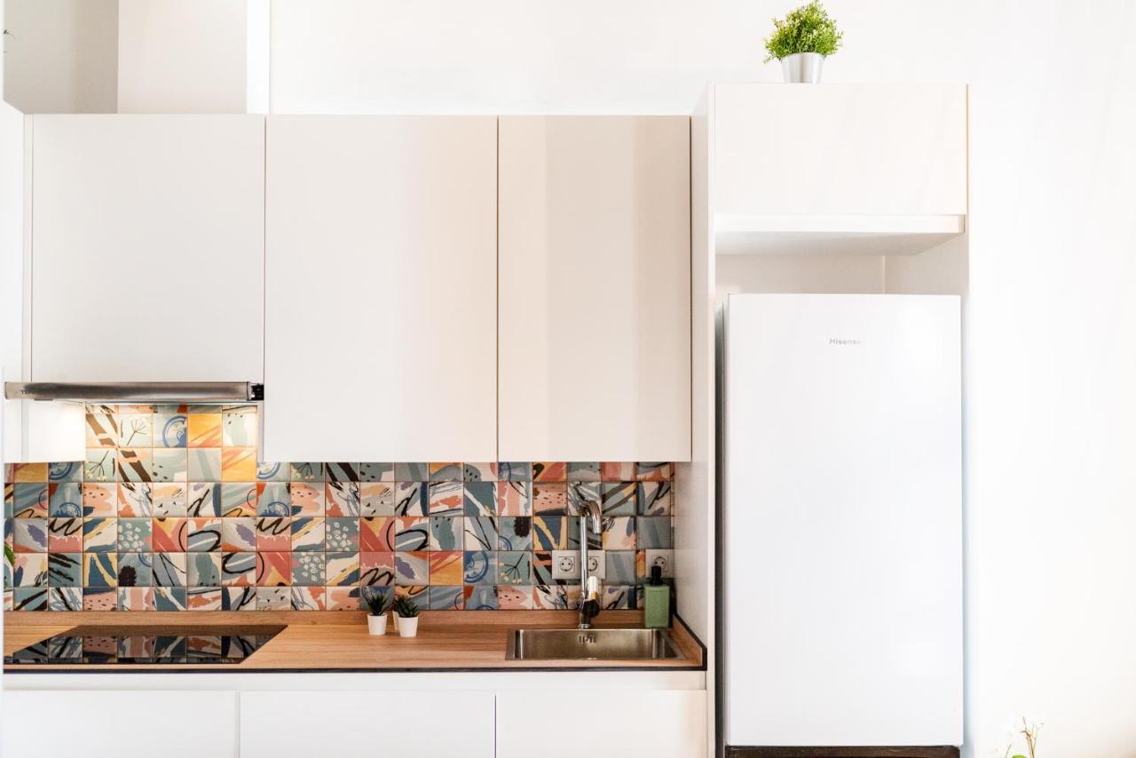 Wekey Homes Granada, Mesones Central Suites エクステリア 写真