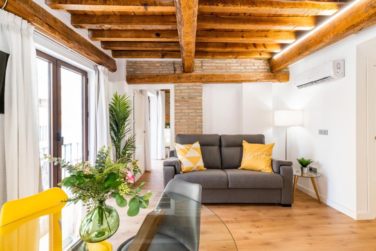Wekey Homes Granada, Mesones Central Suites エクステリア 写真