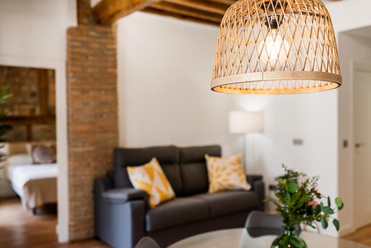 Wekey Homes Granada, Mesones Central Suites エクステリア 写真