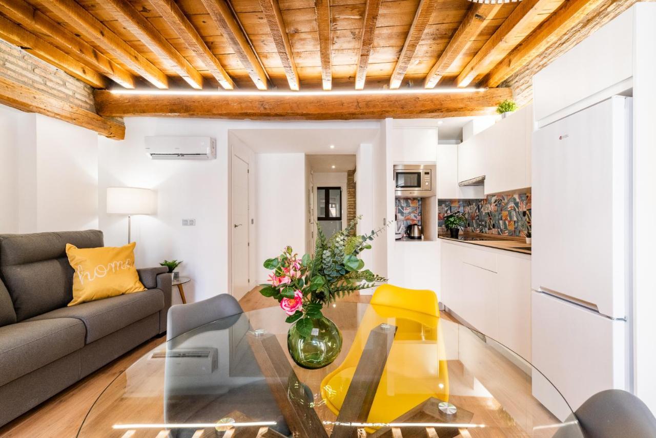 Wekey Homes Granada, Mesones Central Suites エクステリア 写真