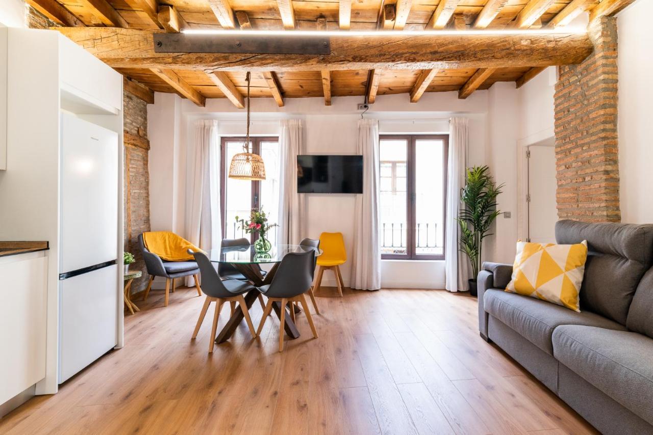 Wekey Homes Granada, Mesones Central Suites エクステリア 写真